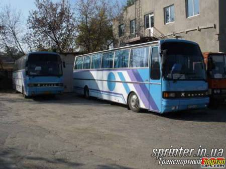 Пассажирские перевозки Автобусы (от 21) Setra S215HD